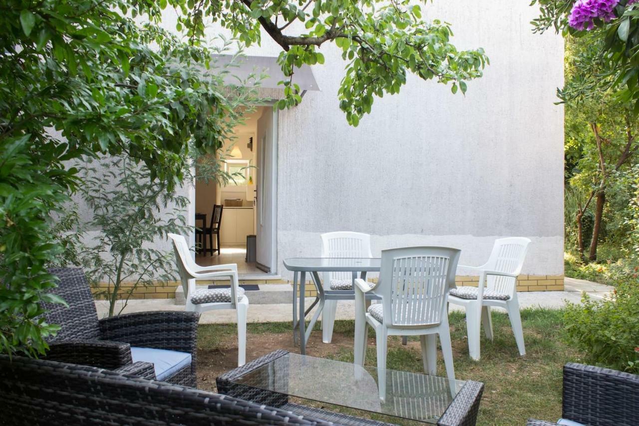 Apartment Zora Pula Exterior photo